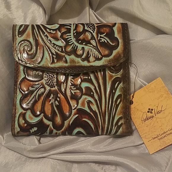 Patricia Nash Handbags - Patricia Nash reiti tooled turquoise NWT